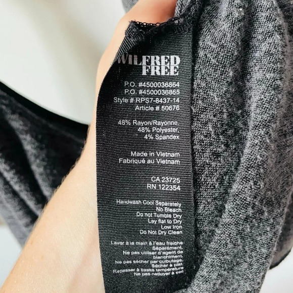 Aritzia Wilfred Dark Grey Cutout Solange Knit Long Sleeve Mini Dress  Sz Small - Picture 8 of 9